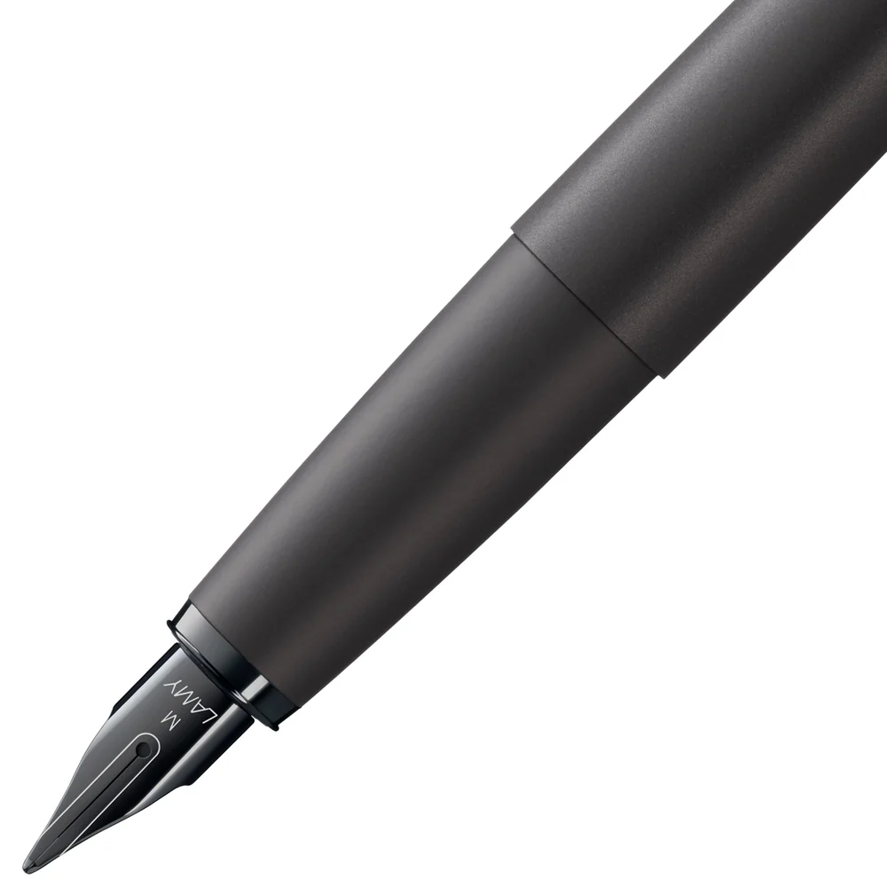 LAMY-066-studio-Fountain-pen-Lx-all-black-3